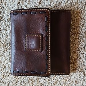 Gorgeous Dooney & Bourke dark brown genuine leather bifold wallet